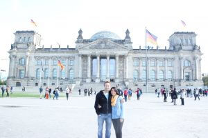 children in front of Reichstad