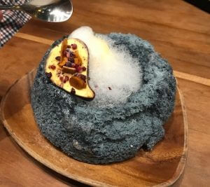 black sugar volcano ice cream dessert